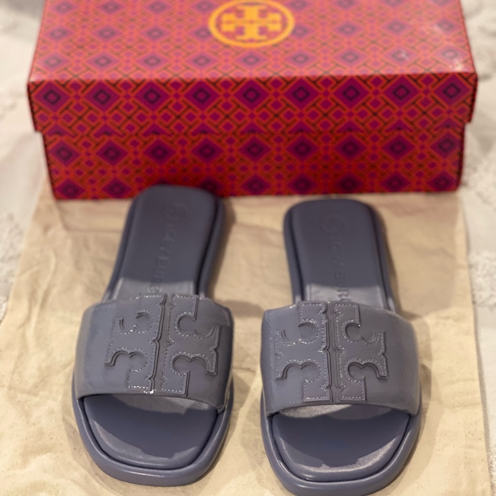 Tory Burch slide 7.5